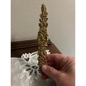 Vintage Brass Bombay Roses and Bows Decor Wall Accent